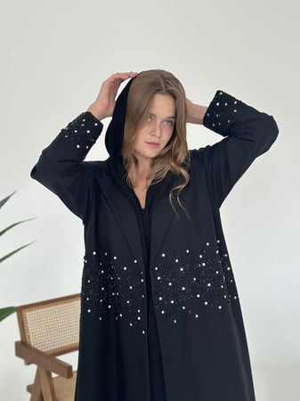 عباية كريب سوداء