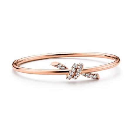 اسوارة تيفاني