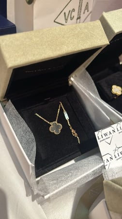 سلسال فينتاج الامبرا حجر عرق اللؤلؤ -روز قولد