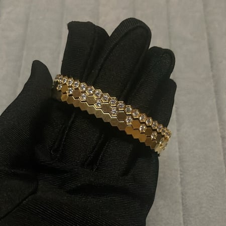 اسورة بي ماي لوف فل دايموند-قولد