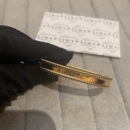 اسورة بيرليه سيغنتشر