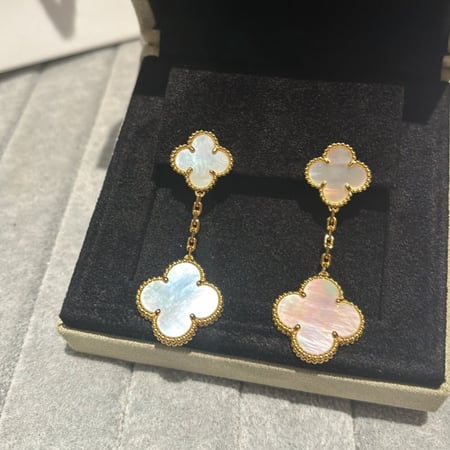 حلق ماجيك الامبرا حجر ابيض -قولد