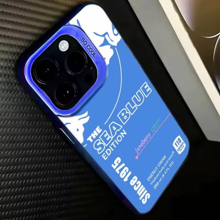 غلاف ايفون مميز  لون ازرق