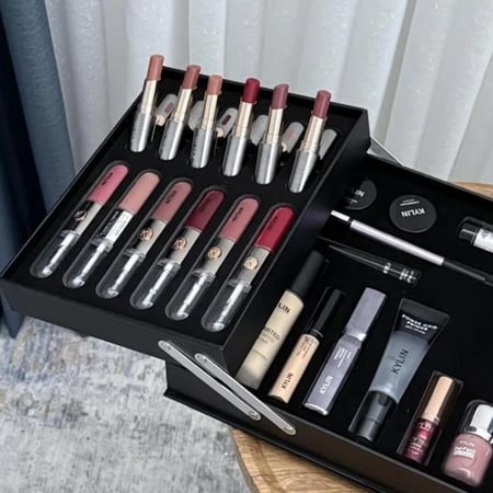 بوكس مكياج المتكاملة - كل أدوات التجميل في بوكس واحد