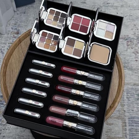 بوكس مكياج المتكاملة - كل أدوات التجميل في بوكس واحد