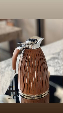 ترمس شاي بنى صغير 1.5 لتر