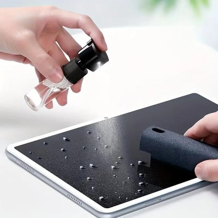 اداة تنظيف شاشة الجوال والايباد -متجر رفوف القمر