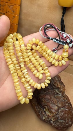 كهرمان طبيعي ذروي