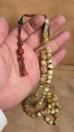 كهرمان طبيعي