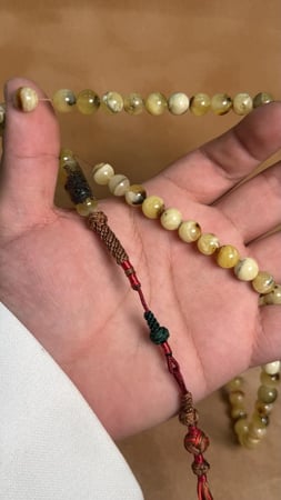 كهرمان طبيعي