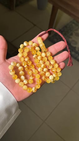 كهرمان طبيعي منوصف قيمر عسل