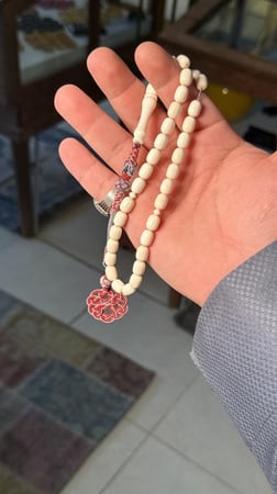 عاج طبيعي
