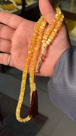 كهرمان طبيعي ذروي فاخر