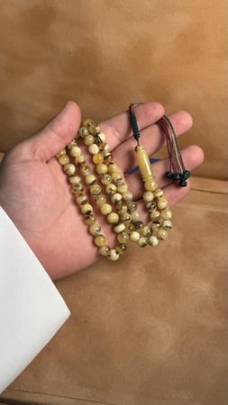 كهرمان طبيعي