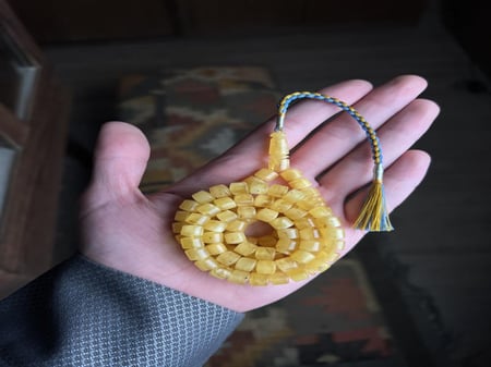 كهرمان طبيعي