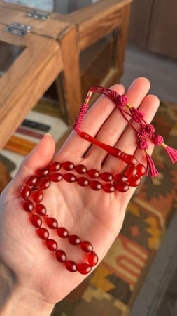 بكلايت عسلي