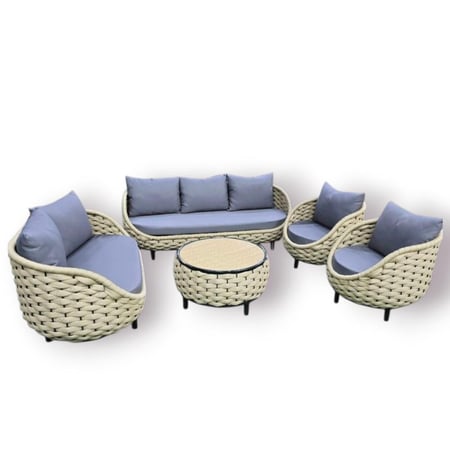 جلسة خارجية للحدائق