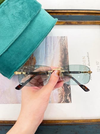 نظاره ماركة ‏Gucci