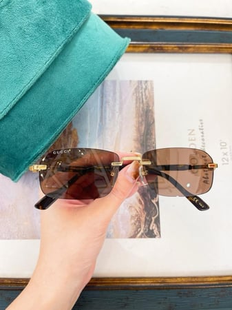 نظاره ماركة ‏Gucci