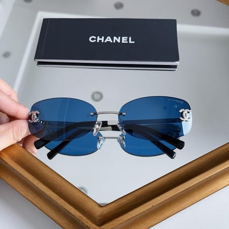 نظاره ماركة Chanel