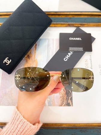 نظاره ماركة Chanel