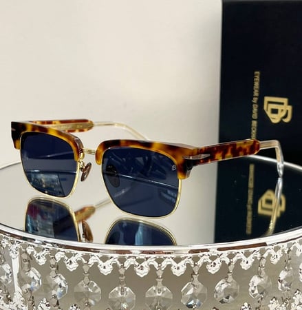 نظارات ماركة ‏Beckham