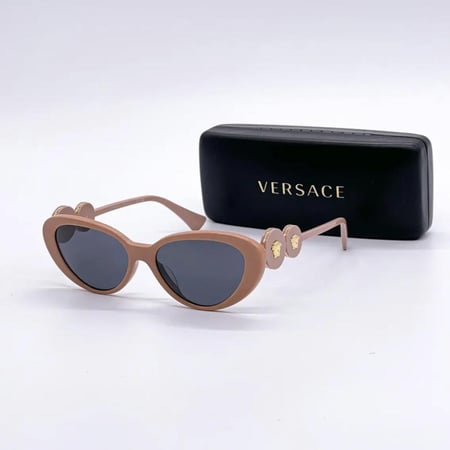 نظاره ماركة ‏Versace