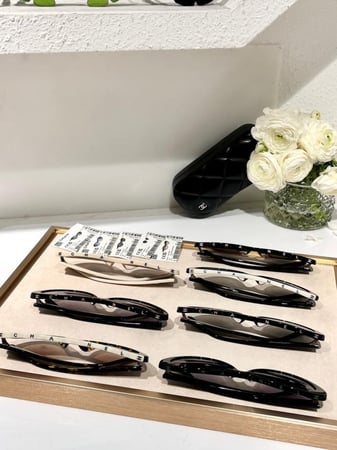 نظاره ماركة Chanel