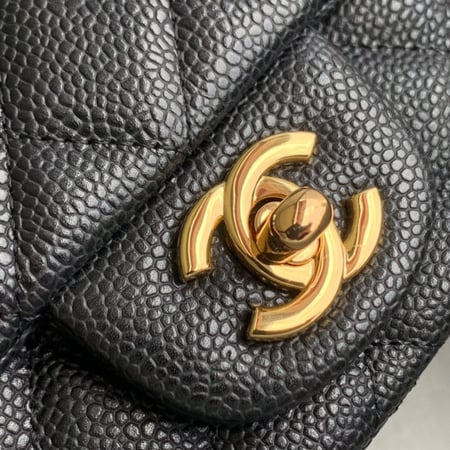 شنطة نسائية ماركة Chanel
