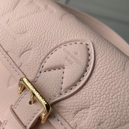 LV Nano Diane 19 x 10.5 x 6