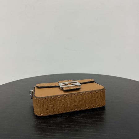 Fendi 20x13x5cm