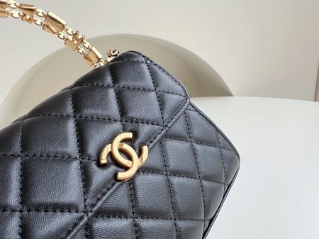 Chanel 11.5x14.5x5.5cm