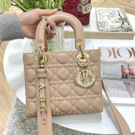 Dior CD sheepskin  20*17*8