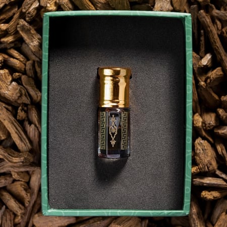 دهن عود هندي ملكي