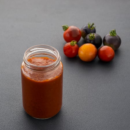 معجون الطماطم الطبيعي