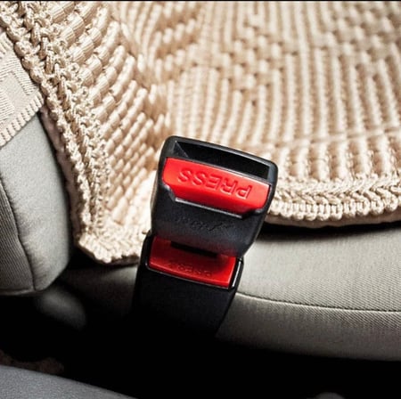 وصلة حزام الامان