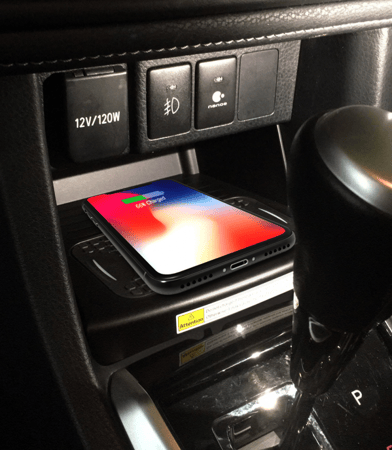 شاحن لاسلكي كورولا 2014-2019