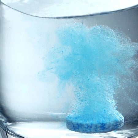 أقراص تنظيف زجاج السيارات