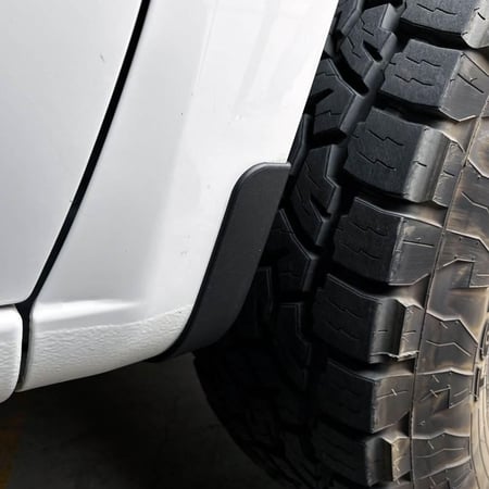طقم استبدال نسافات الوكالة Mud Flap Delete For 2019-2025 Chevrolet Silverado 1500