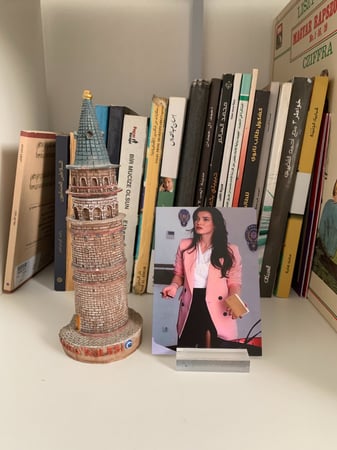 قاعدة للميني بوستر