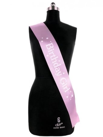 شعار للميلاد كتف