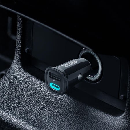 شاحن سيارة 33W Active AC-33