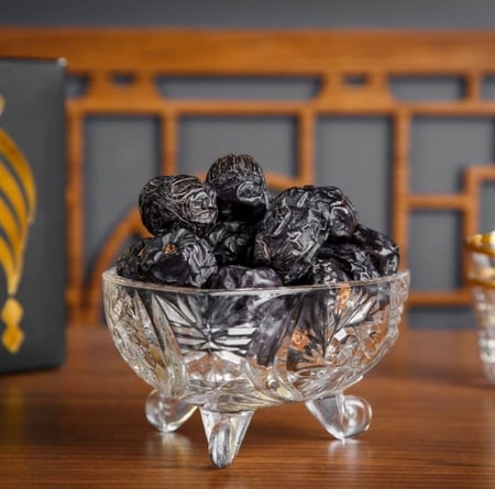 تمر عجوة المدينة فاخر - 3 كيلو