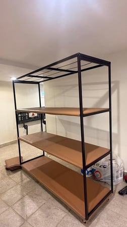 مقاس كبير  ٢ متر عمق ٧٠ سم