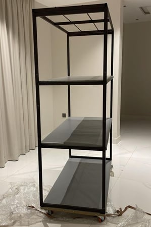 دولاب تخزين متنقل كبير 3 او 4 ارفف