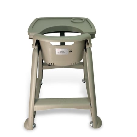 كرسي اطفال بعجلات رصاصي