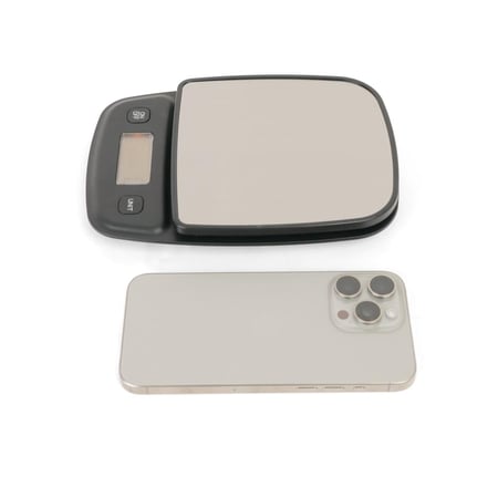 ميزان إلكتروني فاخر