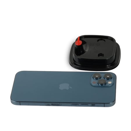 مجموعة (25) غطاء بلاستيك مربع وقلب أحمر | 13 انز