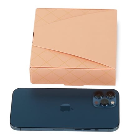 مجموعة (12) علبة فاخرة للشوكليت والحلويات لون وردي بنمط ذهبي وقفل علوي  - 9 أقسام