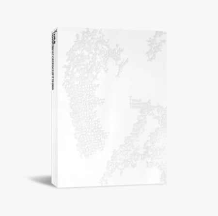 PRE-ORDER) V - [TYPE 非] PHOTOBOOK